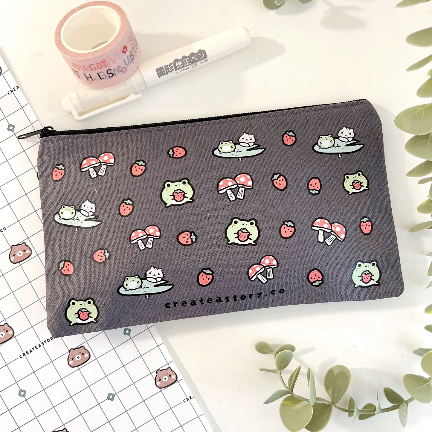 BAG007 | Frogs and Strawberries Zippered Pen Pouch