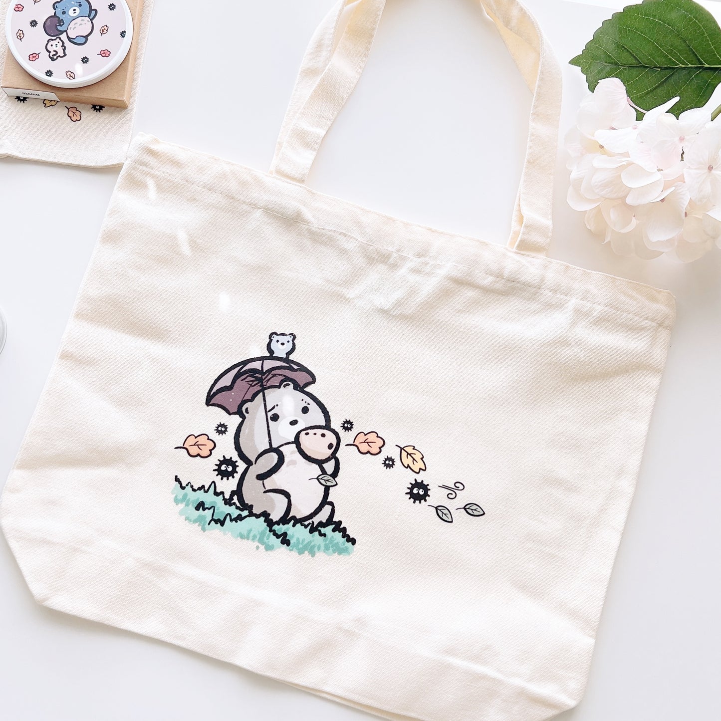 BAG003 | Totoro Inspired Tote Bag with Zipper Closure